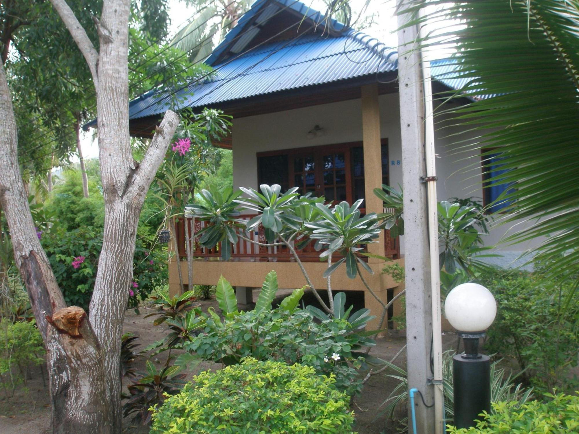 Rung Arun Resort Baan Tai Exterior foto